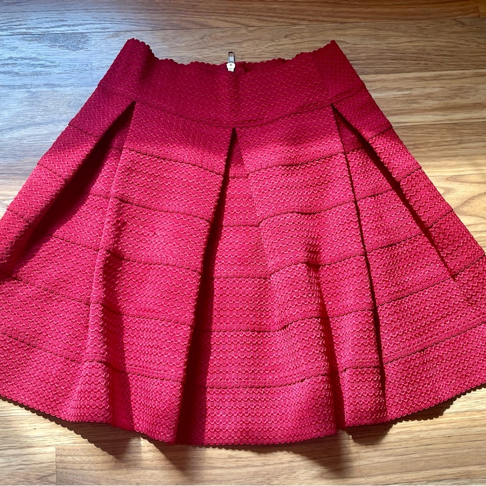 Red skirt